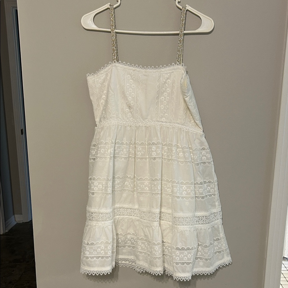 Elegant White Lace Mini Dress